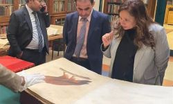 المتنبي بعيون جديدة في الجامعة الأمريكية بالقاهرة